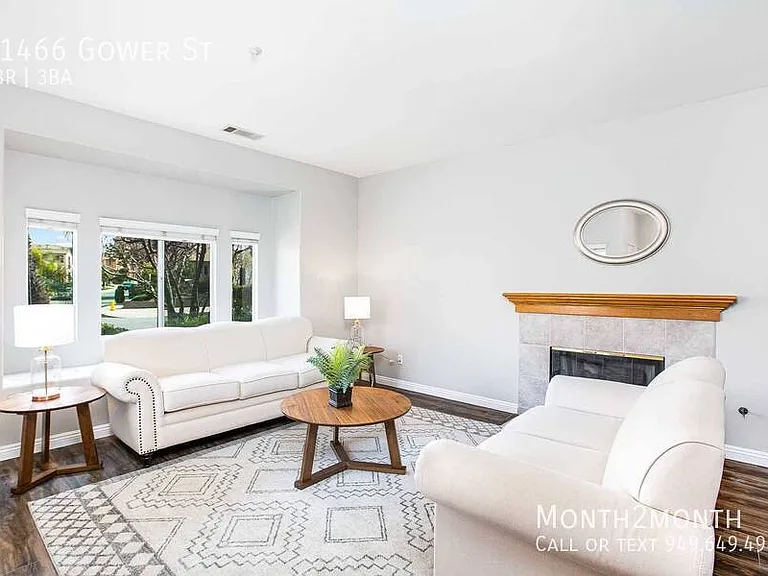 11466 Gower St — Photo 1