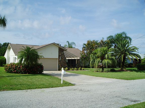 1824 SE 36th Terrace