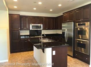 429 Kiawah River Dr, Oxnard, CA 93036