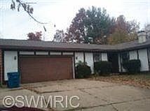 2nd image of 142 Eisenhower Dr