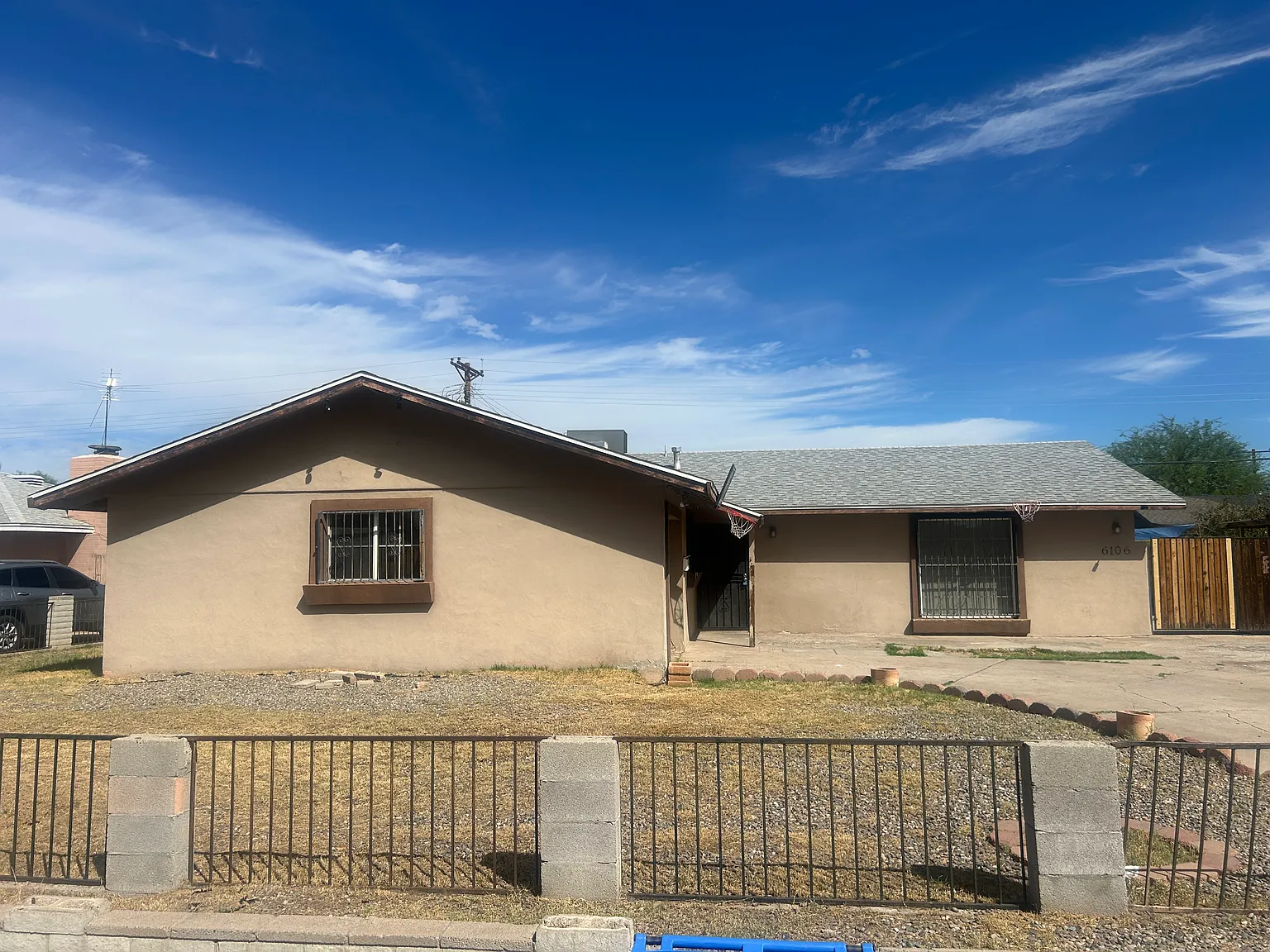 4 bed, 2.0 bath, 1706 sqft, $1,795 — Photo 2