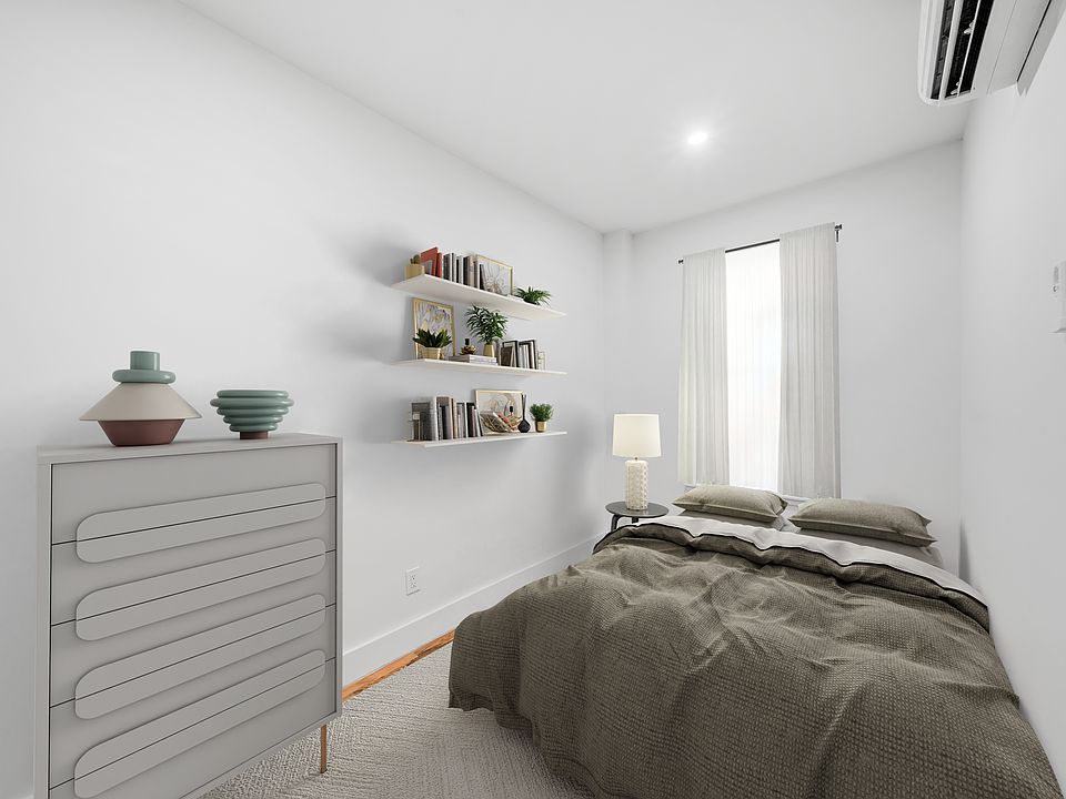 1st image of 312 Manhattan Ave APT 5J