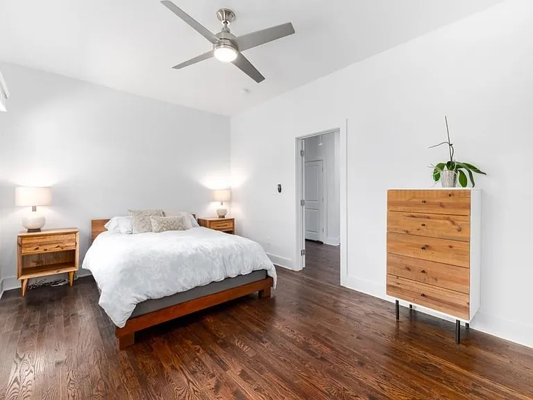 1473 Beecher St SW — Photo 9