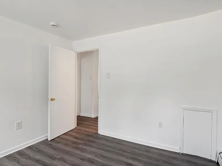 51 Oakland Ave — Photo 16