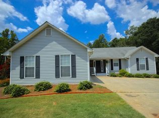 1537 Smith Rd, Martin, GA 30557