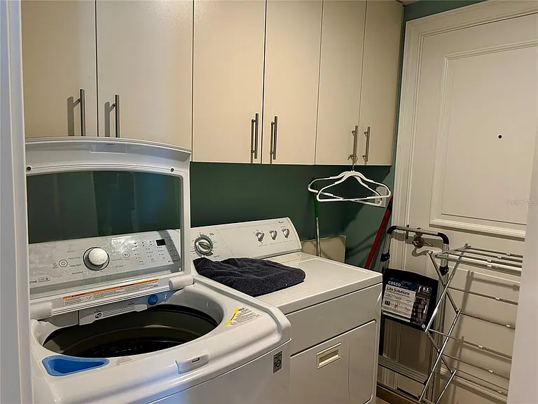1350 Main St #1210 — Photo 26