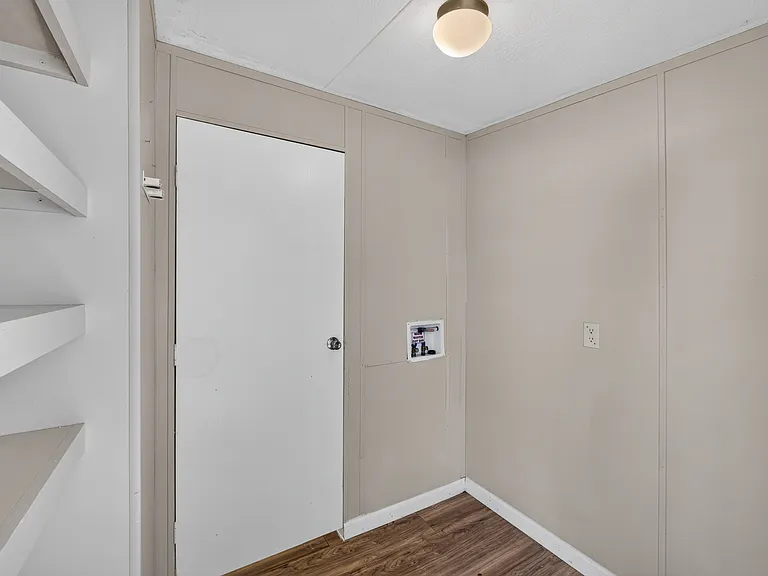 1341 Flying L Ln #10 — Photo 6
