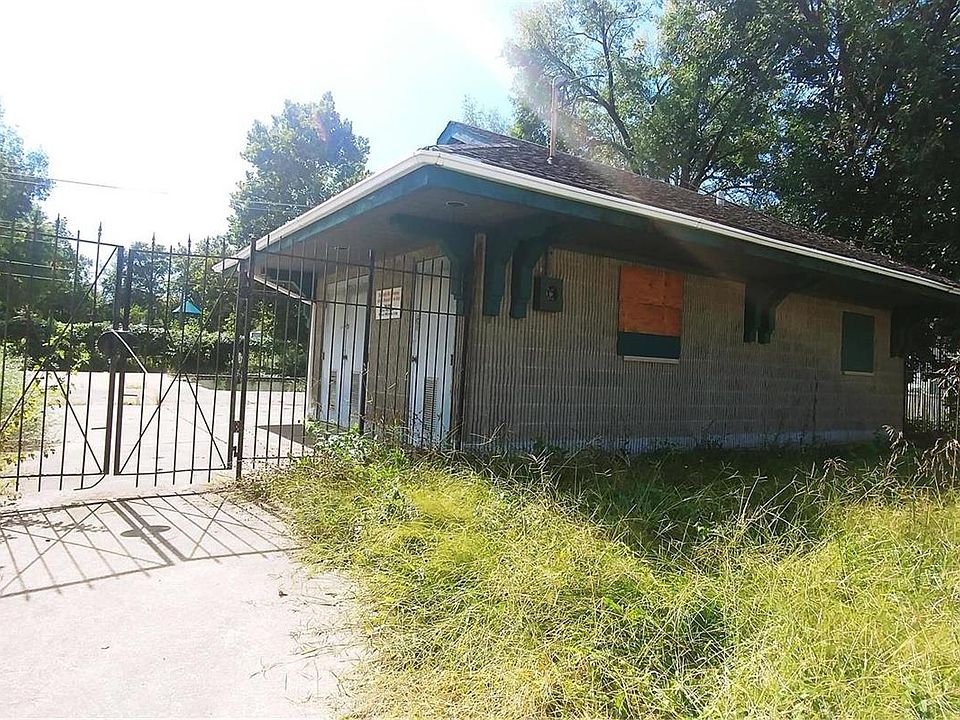 1st image of 2650 Saint Vincent Ave #2658
