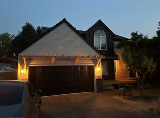 212 Natalie Dr, Newberg, OR 97132