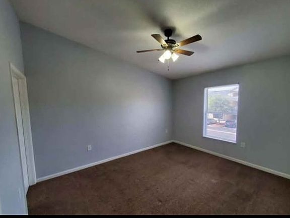 3rd image of 5201 Playpen Dr Unit 15