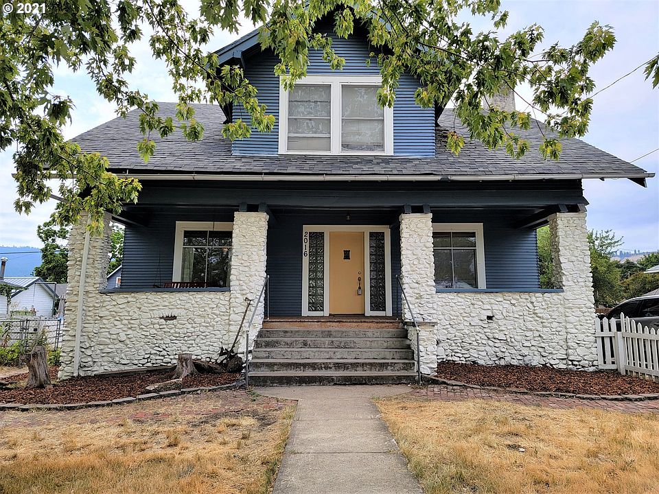 2016 Adams Ave, La Grande, OR 97850 Zillow