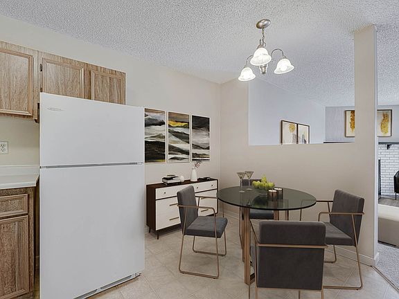 5th image of 121 Clancy Dr #398499