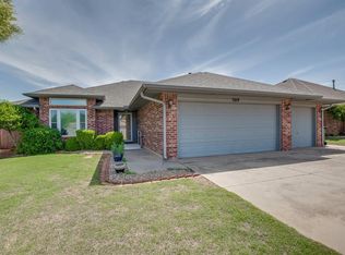 509 Eastview Dr, Yukon, OK 73099