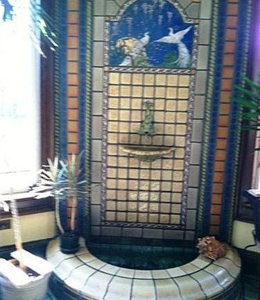 4th image of 15730 Lake Ave