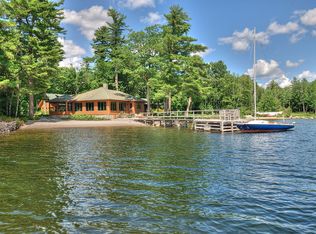 20 Tapley Cove Rd, Raymond, ME 04071