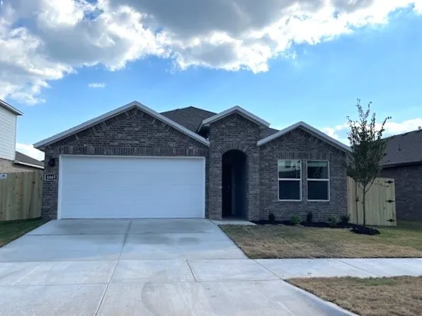 4665 W Aurora St, Fayetteville, AR 72704