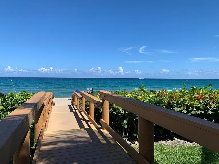 3115 S Ocean Blvd #1002 — Photo 37