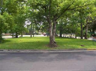 802 Higgins St, Humble, TX 77338
