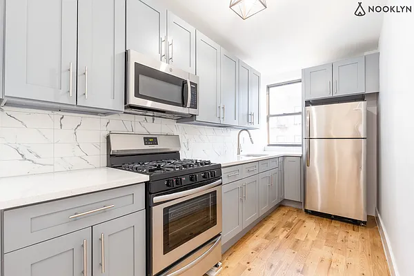 Rented by Nooklyn NYC LLC | media 25