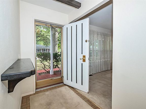 4th image of 12785 Sandalwood Dr