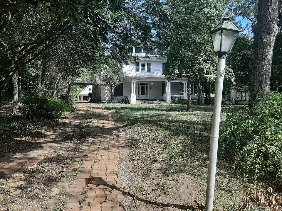 2nd image of 1110 E Houston Ave