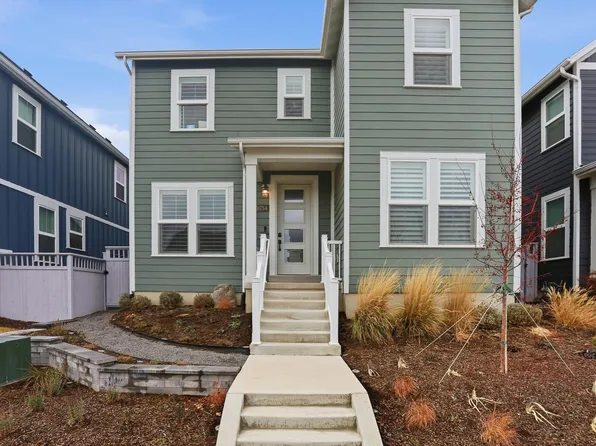 11754 S Silver Pond Dr W, South Jordan, UT 84009