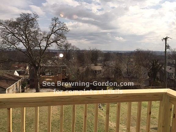 2nd image of 2106A Eastwood Ave