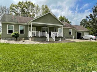 200 Poole Ln, Anna, IL 62906