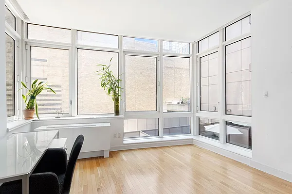 Sold by Compass | media 3