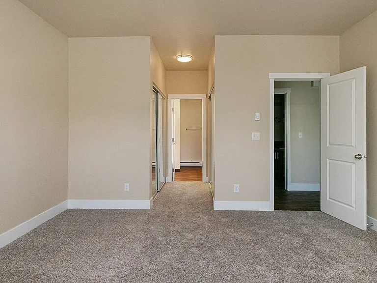 Elevation at Mountain Park — Photo 15