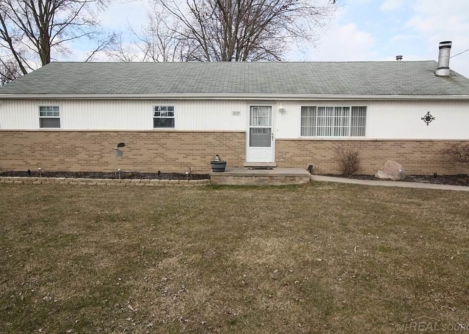 1st image of 32159 Riverpoint Ave