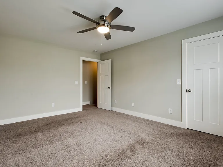 5715 California Ave — Photo 14