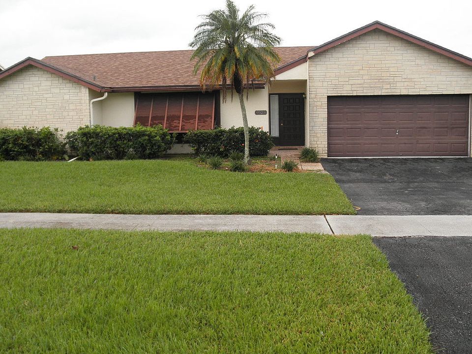 1st image of 9525 Burlington Pl