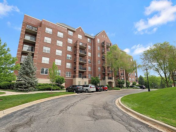2nd image of 440 W Mahogany Ct Unit 606