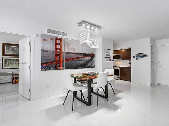 3rd image of 6917 Collins Ave #9O6