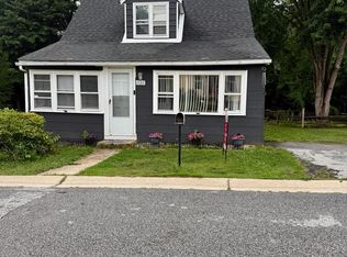 1628 Cherry St, Upper Chichester, PA 19061
