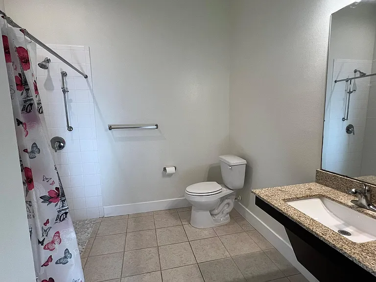 2400 Louis Henna Blvd #301 — Photo 22
