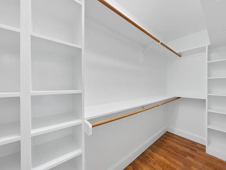 106 Birkhaven Dr — Photo 62