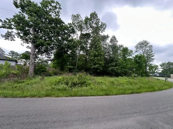 9 Newstead Cir, Bella Vista, AR 72715