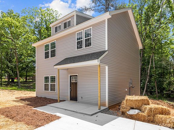5th image of 1422 Pink Dogwood Ave