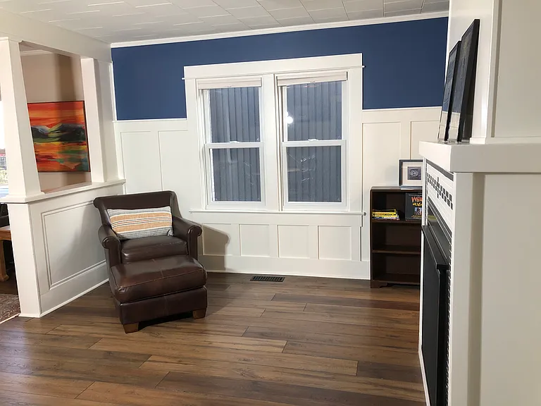 345 NW Columbia St #1 — Photo 9