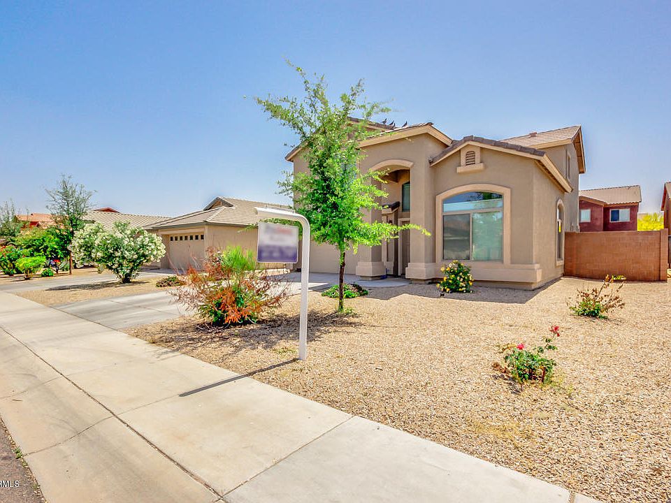 1st image of 875 W Mesquite Tree Dr