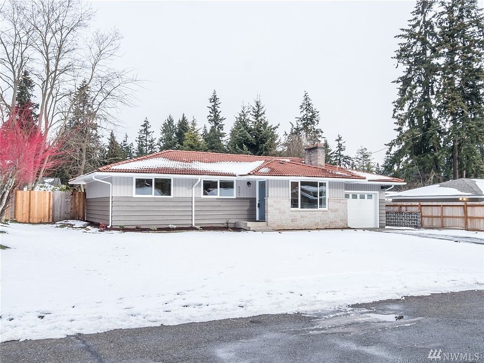 1st image of 6201 182nd St SW