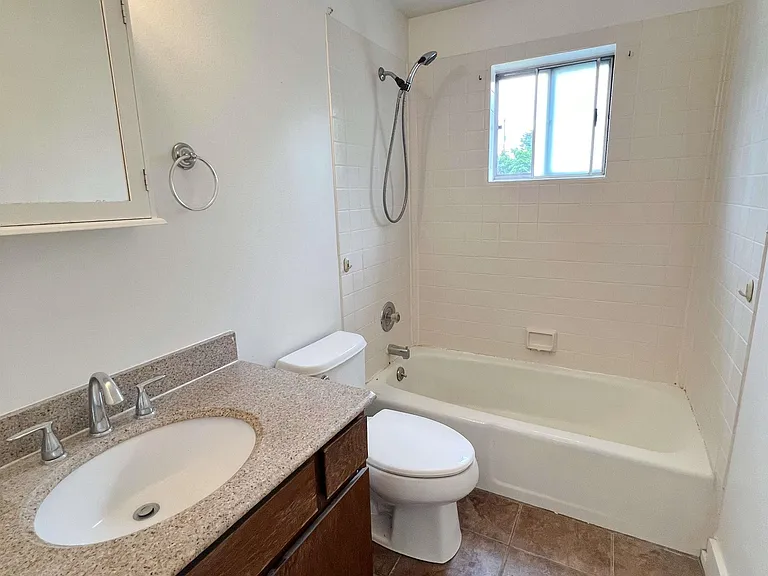 10 Pinewood Dr — Photo 10