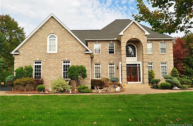 1st image of 73 Cornerstone Dr