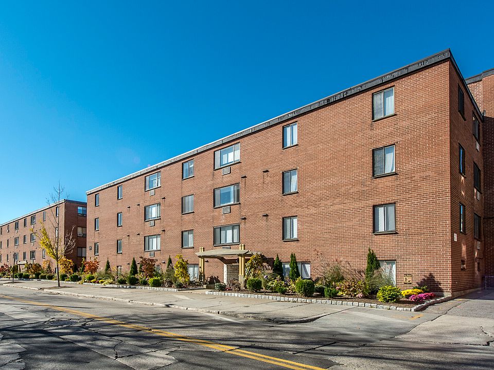 1st image of 230 Babcock St APT 3B