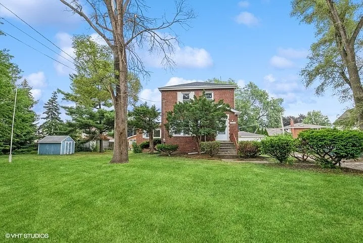 10935 Ridgeland Ave photo 1