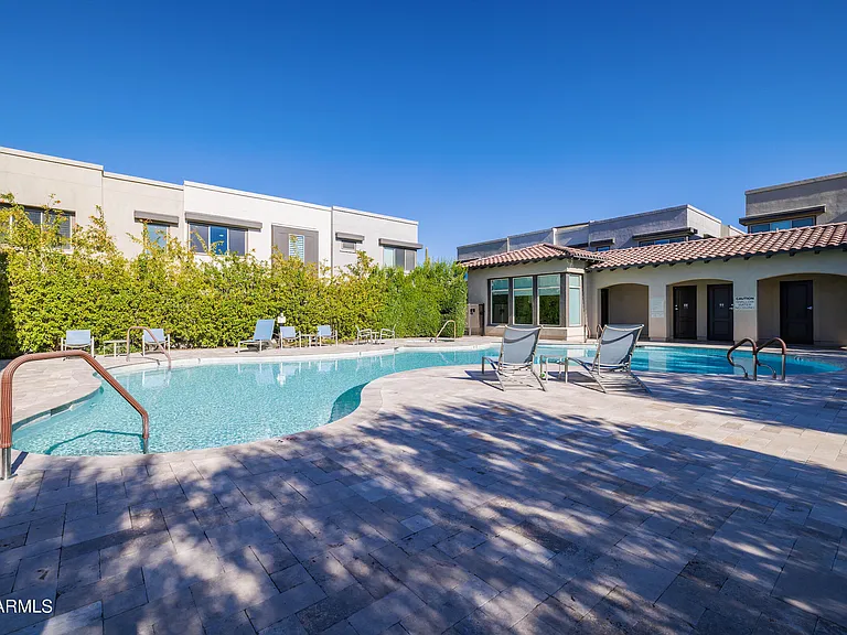 7349 E Vista Bonita Dr — Photo 30