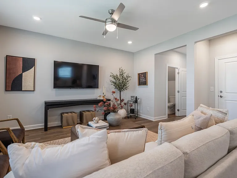 Tessa Shallowford Single-Family and Townhomes — Photo 14