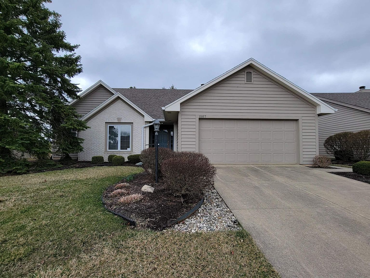 1507 Shingle Oak Pointe, Fort Wayne, IN 46814 Zillow